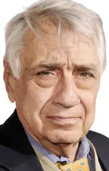 Филип Бейкер Холл