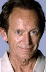 Лэнс Хенриксен