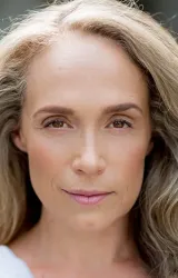 Дженнифер Коппинг