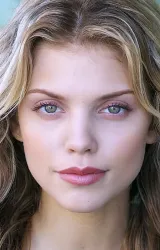 АннаЛинн МакКорд