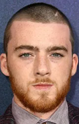 Ангус Клауд