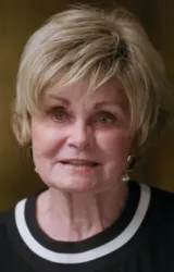 Китти Келли