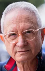 Том Эверетт